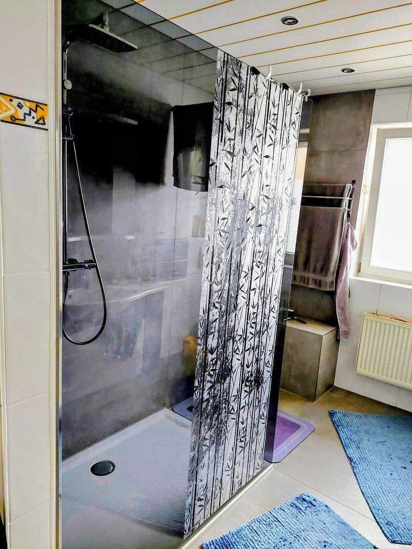 Prodej domu 162 m², pozemek 141 m², Muggensturm, Bádensko-Württembersko Prodej domu 162 m², pozemek 141 m², Muggensturm, Bádensko-Württembersko