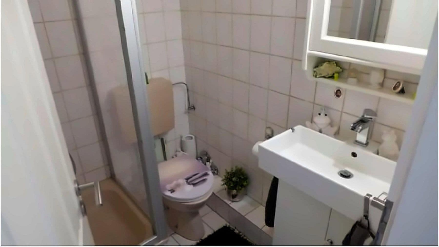 Pronájem bytu 1+1 38 m², Lindenstraße 31, Bremen, Bremen Pronájem bytu 1+1 38 m², Lindenstraße 31, Bremen, Bremen