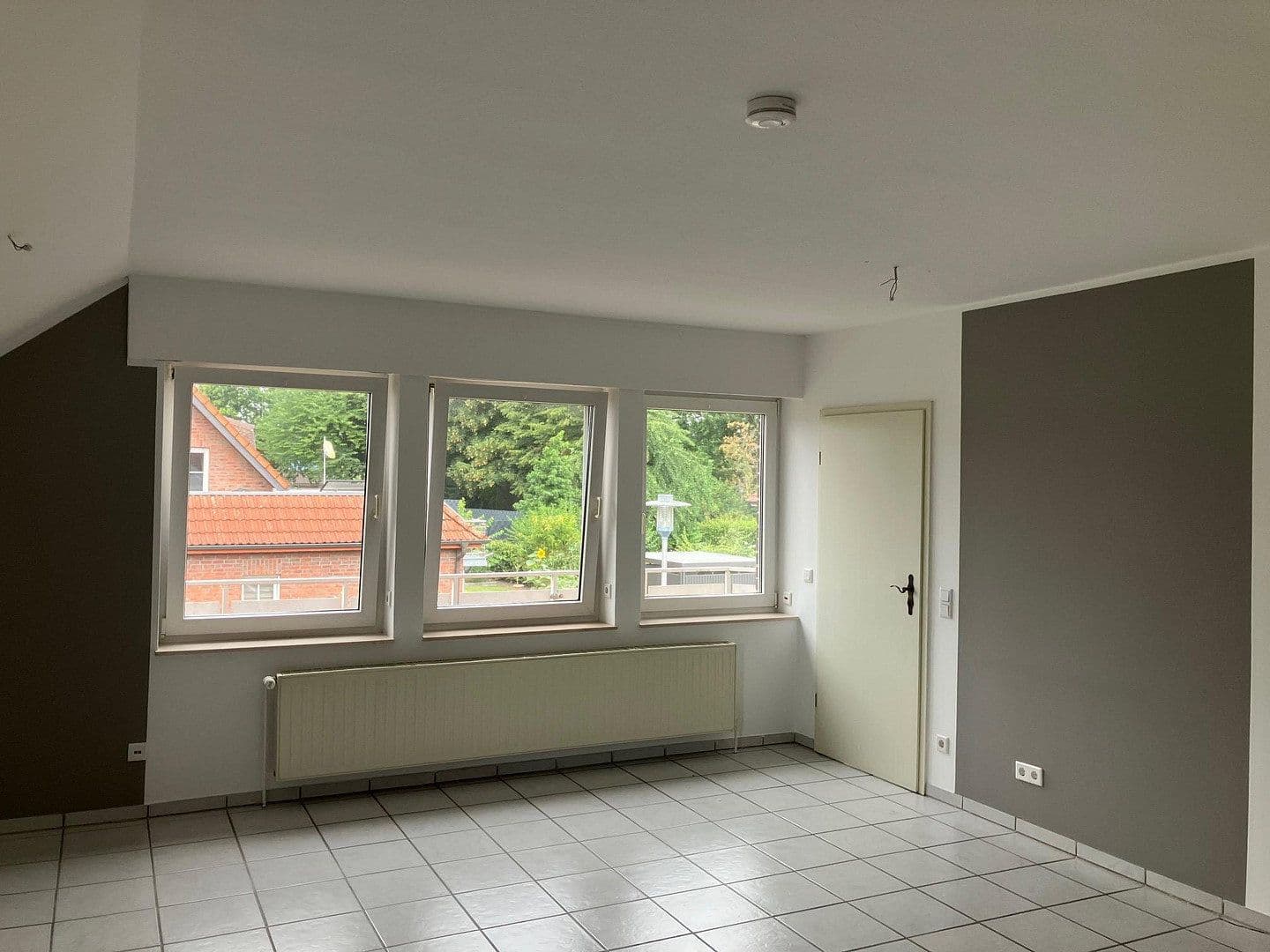 Pronájem bytu 4+1 121 m², Ennigerloh, Severní Porýní-Vestfálsko Pronájem bytu 4+1 121 m², Ennigerloh, Severní Porýní-Vestfálsko