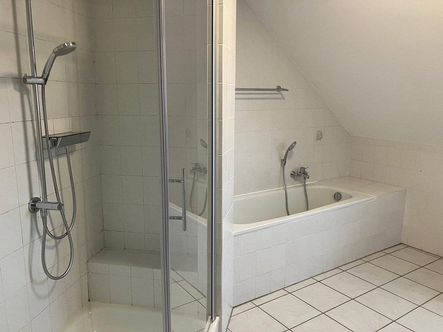 Pronájem bytu 4+1 121 m², Ennigerloh, Severní Porýní-Vestfálsko Pronájem bytu 4+1 121 m², Ennigerloh, Severní Porýní-Vestfálsko