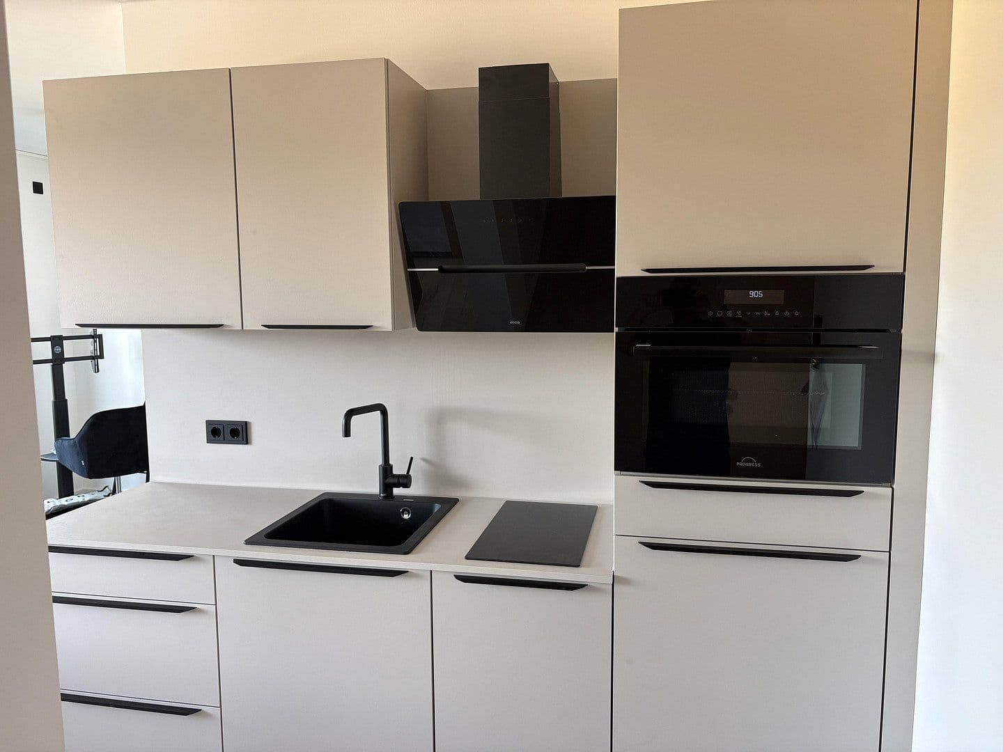 Pronájem bytu 1+1 34 m², Cappeler Straße 34, Marburg, Hessen Pronájem bytu 1+1 34 m², Cappeler Straße 34, Marburg, Hessen