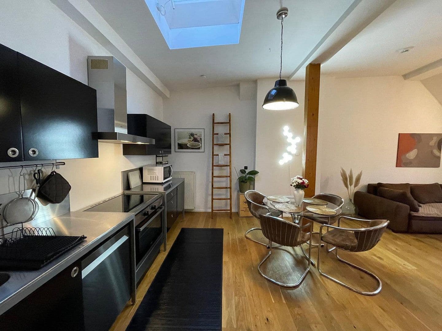 Pronájem bytu 2+1 65 m², Berlin, Berlín Pronájem bytu 2+1 65 m², Berlin, Berlín