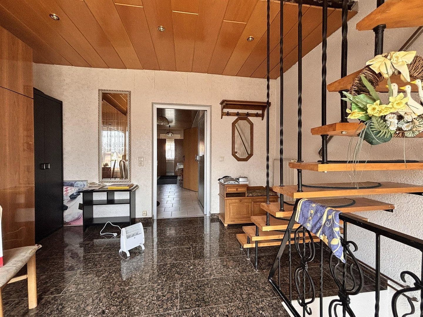 Prodej nebytového prostoru 370 m², Mittelstr. 9, Zschepplin, Sasko Prodej nebytového prostoru 370 m², Mittelstr. 9, Zschepplin, Sasko