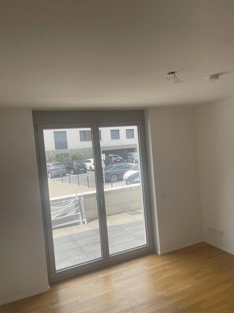 Pronájem bytu 4+1 120 m², Maybachstraße 15B, Stuttgart, Bádensko-Württembersko Pronájem bytu 4+1 120 m², Maybachstraße 15B, Stuttgart, Bádensko-Württembersko