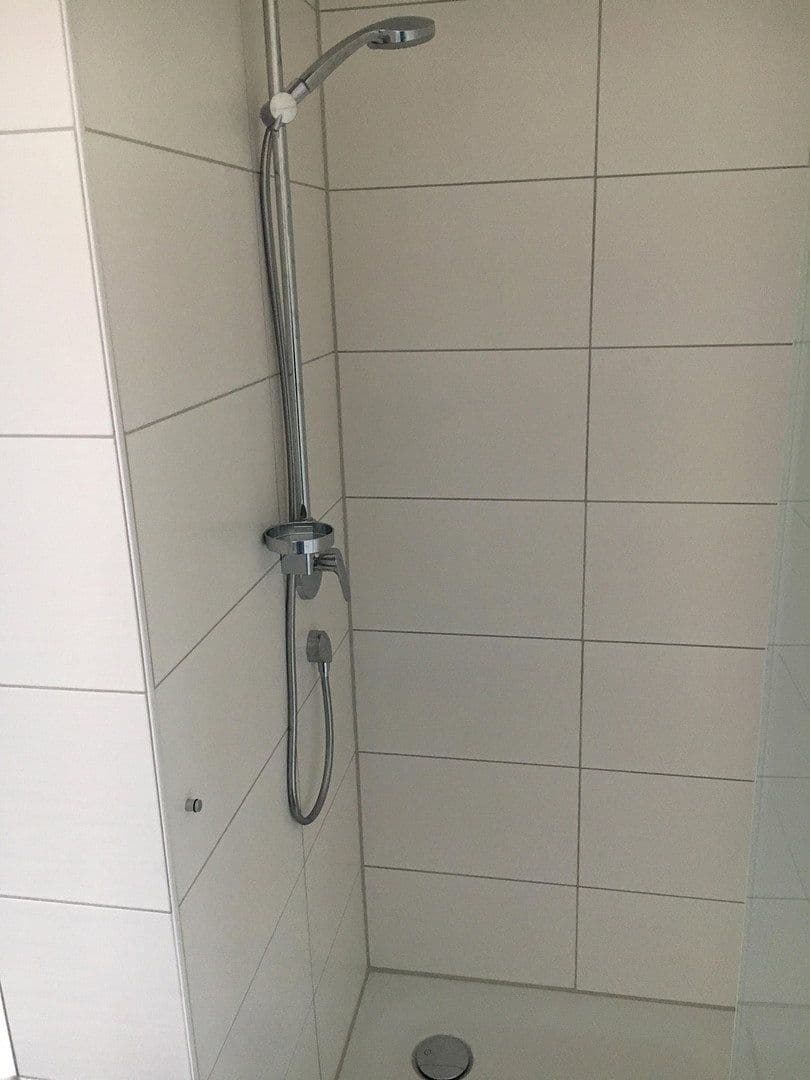 Pronájem bytu 4+1 120 m², Maybachstraße 15B, Stuttgart, Bádensko-Württembersko Pronájem bytu 4+1 120 m², Maybachstraße 15B, Stuttgart, Bádensko-Württembersko