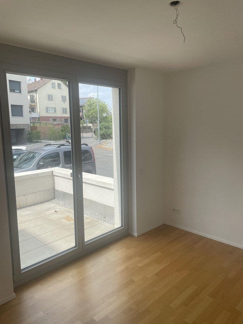 Pronájem bytu 4+1 120 m², Maybachstraße 15B, Stuttgart, Bádensko-Württembersko Pronájem bytu 4+1 120 m², Maybachstraße 15B, Stuttgart, Bádensko-Württembersko
