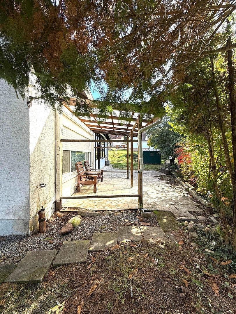 Prodej domu 222 m², pozemek 856 m², Am Giesenbach 14, Lahr/Schwarzwald, Bádensko-Württembersko Prodej domu 222 m², pozemek 856 m², Am Giesenbach 14, Lahr/Schwarzwald, Bádensko-Württembersko