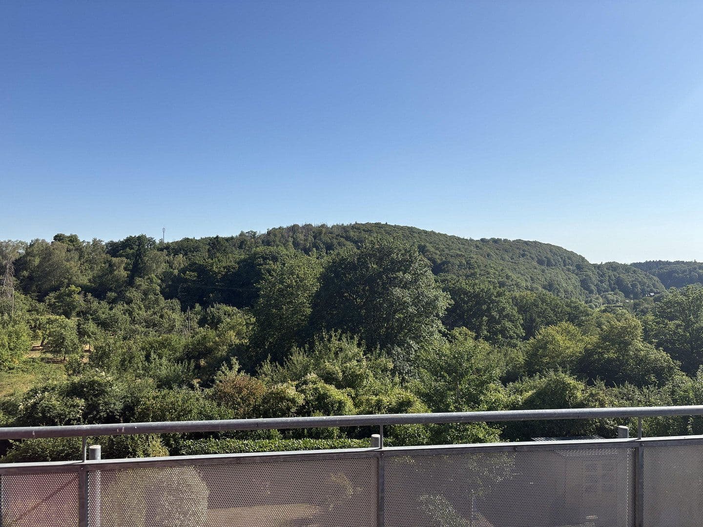Prodej domu 174 m², pozemek 350 m², Wiesbaden, Hessen Prodej domu 174 m², pozemek 350 m², Wiesbaden, Hessen
