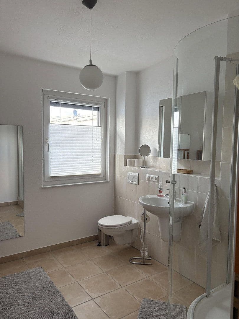 Prodej domu 174 m², pozemek 350 m², Wiesbaden, Hessen Prodej domu 174 m², pozemek 350 m², Wiesbaden, Hessen