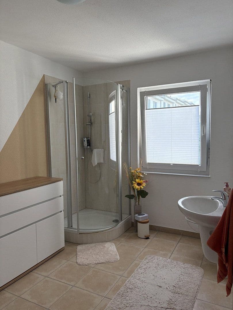 Prodej domu 174 m², pozemek 350 m², Wiesbaden, Hessen Prodej domu 174 m², pozemek 350 m², Wiesbaden, Hessen