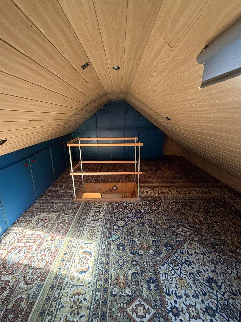 Prodej domu 120 m², pozemek 310 m², Remscheider Str. 136a, Wuppertal, Severní Porýní-Vestfálsko Prodej domu 120 m², pozemek 310 m², Remscheider Str. 136a, Wuppertal, Severní Porýní-Vestfálsko