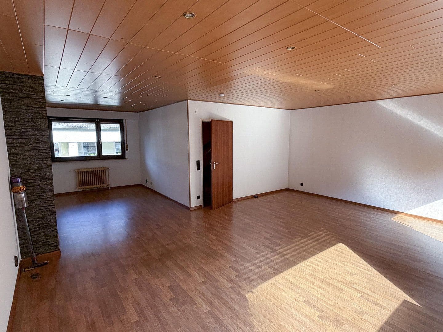 Prodej domu 120 m², pozemek 310 m², Remscheider Str. 136a, Wuppertal, Severní Porýní-Vestfálsko Prodej domu 120 m², pozemek 310 m², Remscheider Str. 136a, Wuppertal, Severní Porýní-Vestfálsko