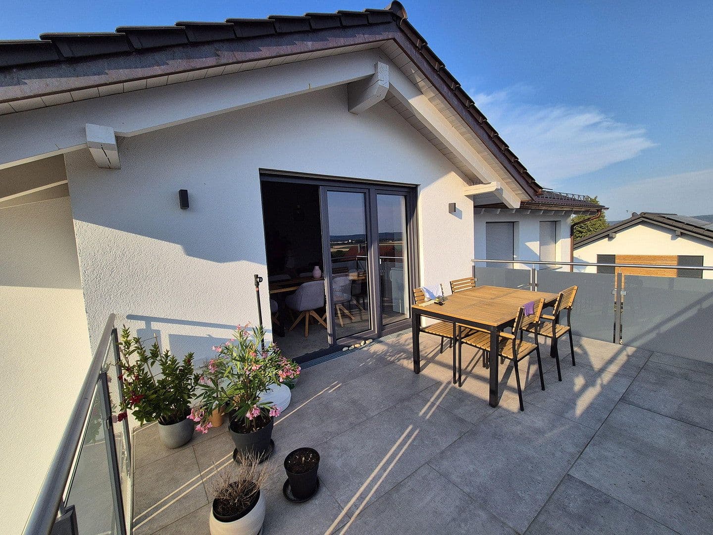 Pronájem bytu 3+1 89 m², Obere Etzstraße 22, Essenbach, Bavorsko Pronájem bytu 3+1 89 m², Obere Etzstraße 22, Essenbach, Bavorsko