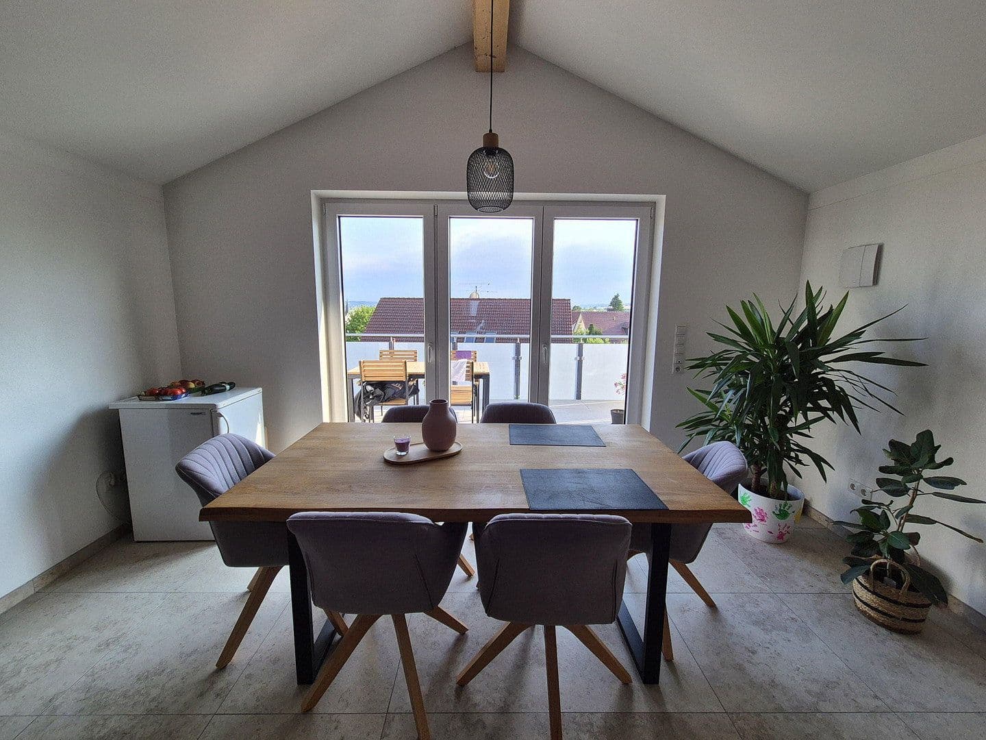 Pronájem bytu 3+1 89 m², Obere Etzstraße 22, Essenbach, Bavorsko Pronájem bytu 3+1 89 m², Obere Etzstraße 22, Essenbach, Bavorsko