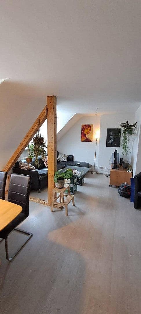 Pronájem bytu 2+1 60 m², Moltkestraße 9, Cáchy, Severní Porýní-Vestfálsko Pronájem bytu 2+1 60 m², Moltkestraße 9, Cáchy, Severní Porýní-Vestfálsko
