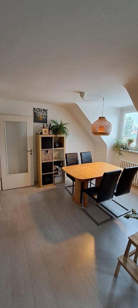 Pronájem bytu 2+1 60 m², Moltkestraße 9, Cáchy, Severní Porýní-Vestfálsko Pronájem bytu 2+1 60 m², Moltkestraße 9, Cáchy, Severní Porýní-Vestfálsko