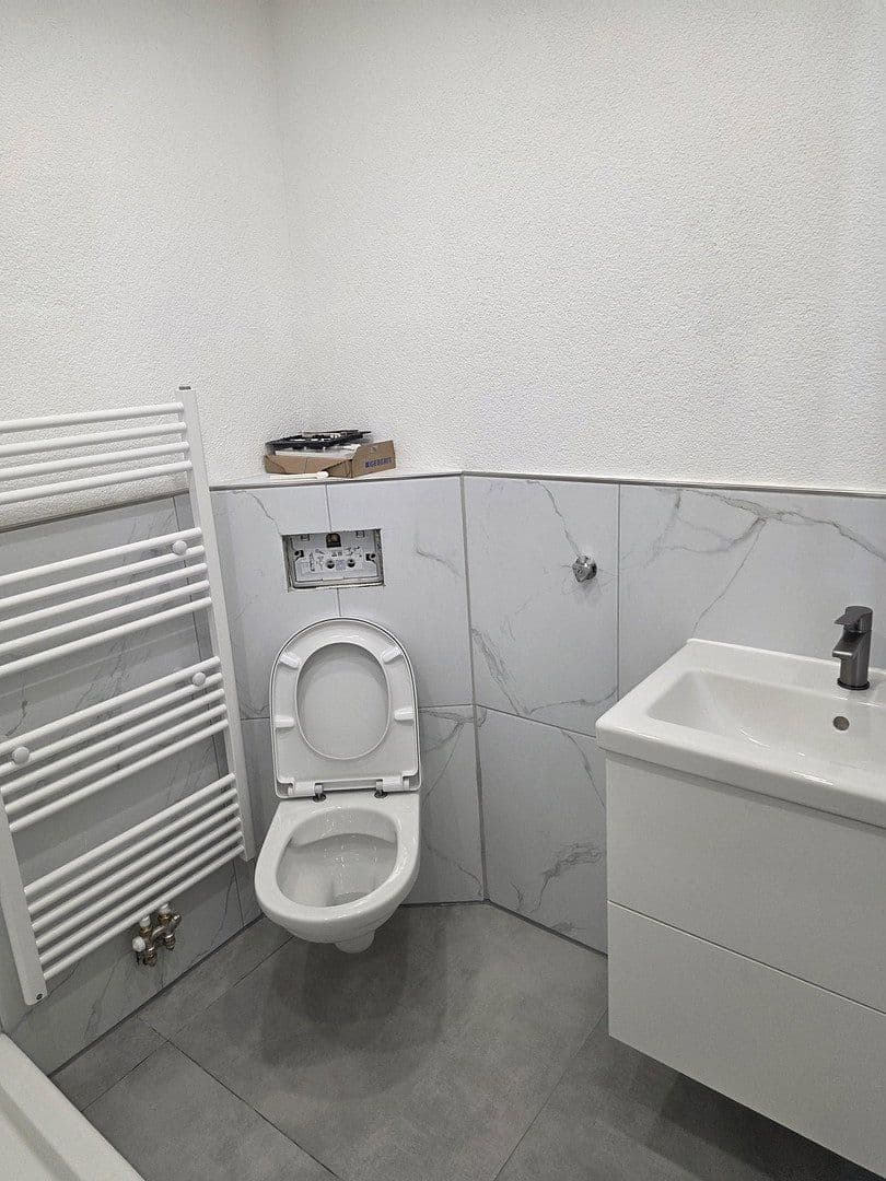 Pronájem bytu 2+1 45 m², Wehrstraße 4, Kürnbach, Bádensko-Württembersko Pronájem bytu 2+1 45 m², Wehrstraße 4, Kürnbach, Bádensko-Württembersko