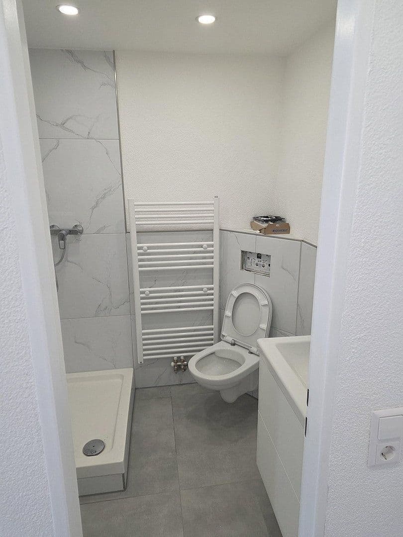 Pronájem bytu 2+1 45 m², Wehrstraße 4, Kürnbach, Bádensko-Württembersko Pronájem bytu 2+1 45 m², Wehrstraße 4, Kürnbach, Bádensko-Württembersko