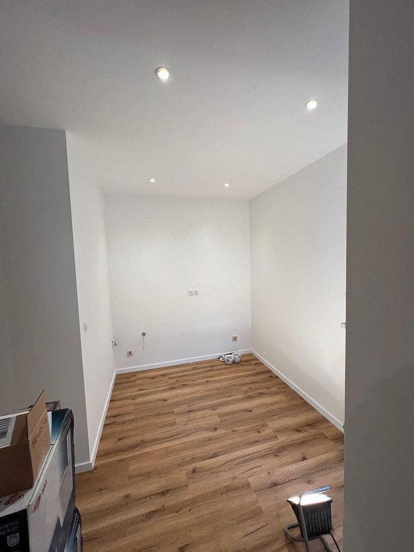 Pronájem kanceláře 135 m², Kölnstraße 82, Sankt Augustin, Severní Porýní-Vestfálsko Pronájem kanceláře 135 m², Kölnstraße 82, Sankt Augustin, Severní Porýní-Vestfálsko