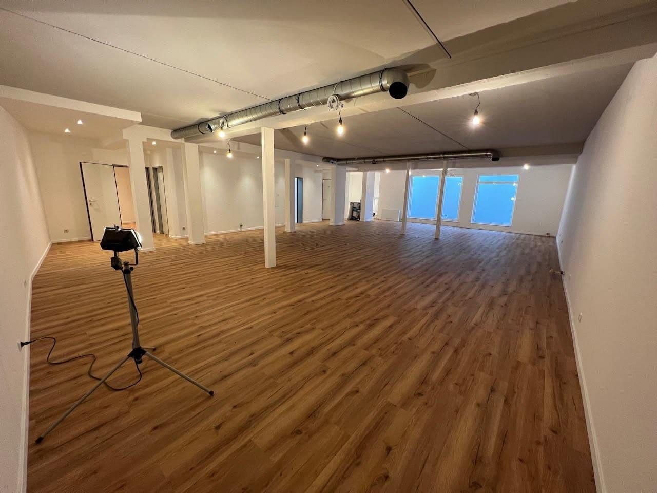 Pronájem kanceláře 135 m², Kölnstraße 82, Sankt Augustin, Severní Porýní-Vestfálsko Pronájem kanceláře 135 m², Kölnstraße 82, Sankt Augustin, Severní Porýní-Vestfálsko