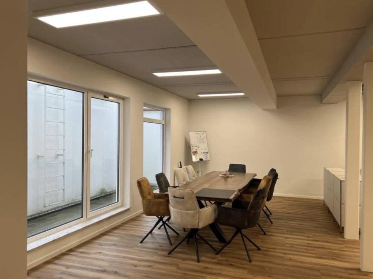 Pronájem kanceláře 135 m², Kölnstraße 82, Sankt Augustin, Severní Porýní-Vestfálsko Pronájem kanceláře 135 m², Kölnstraße 82, Sankt Augustin, Severní Porýní-Vestfálsko