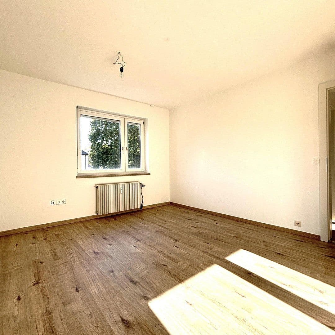 Prodej bytu 3+1 58 m², Kreuzederstr. 9, Freilassing, Bavorsko Prodej bytu 3+1 58 m², Kreuzederstr. 9, Freilassing, Bavorsko