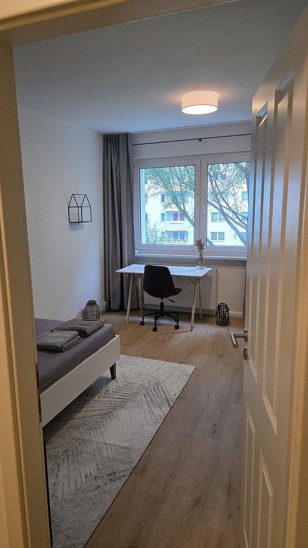 Pronájem bytu 95 m², Pablo-Picasso-Straße 25, Berlin, Berlín Pronájem bytu 95 m², Pablo-Picasso-Straße 25, Berlin, Berlín