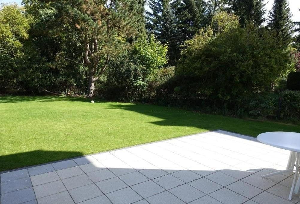 Prodej domu 210 m², pozemek 547 m², Berlin, Berlín Prodej domu 210 m², pozemek 547 m², Berlin, Berlín