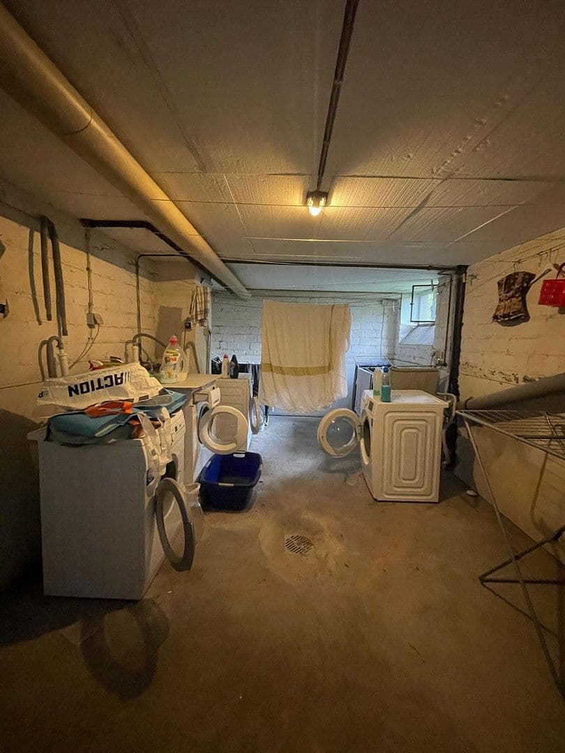 Prodej domu 267 m², pozemek 460 m², Bochum, Severní Porýní-Vestfálsko Prodej domu 267 m², pozemek 460 m², Bochum, Severní Porýní-Vestfálsko