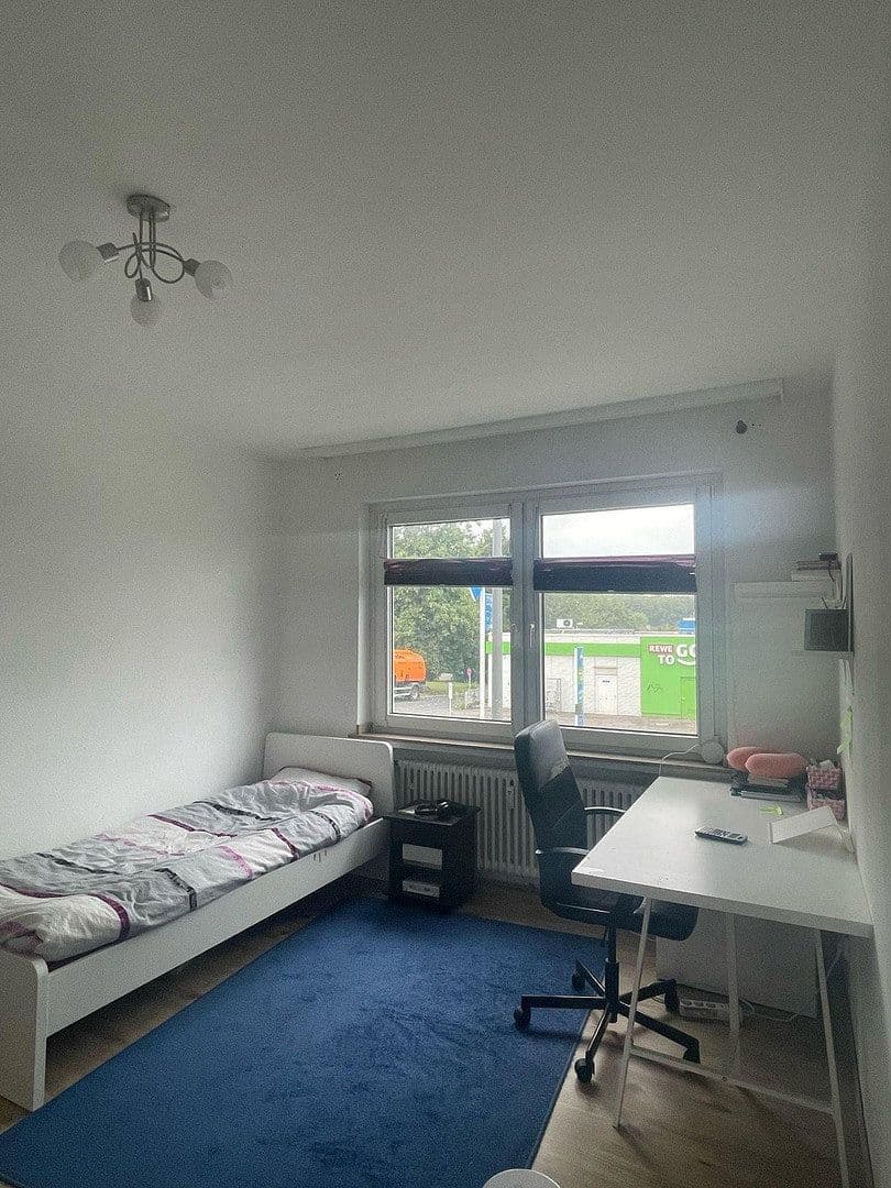 Prodej domu 267 m², pozemek 460 m², Bochum, Severní Porýní-Vestfálsko Prodej domu 267 m², pozemek 460 m², Bochum, Severní Porýní-Vestfálsko