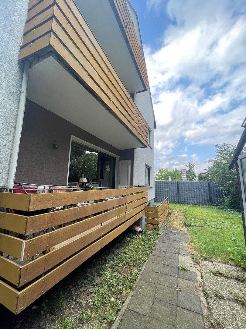 Prodej domu 267 m², pozemek 460 m², Bochum, Severní Porýní-Vestfálsko Prodej domu 267 m², pozemek 460 m², Bochum, Severní Porýní-Vestfálsko