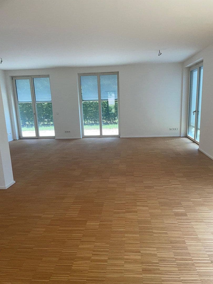 Prodej bytu 3+1 84 m², Hafenstraße 1c, Leipzig, Sasko Prodej bytu 3+1 84 m², Hafenstraße 1c, Leipzig, Sasko