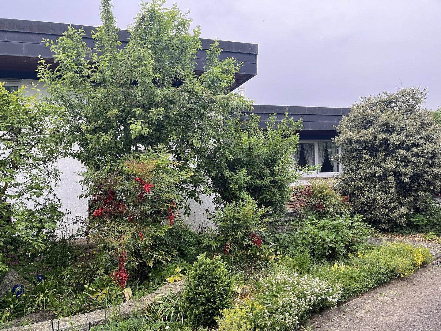 Prodej domu 150 m², pozemek 497 m², Stiegelenweg 6, Staufen im Breisgau, Bádensko-Württembersko Prodej domu 150 m², pozemek 497 m², Stiegelenweg 6, Staufen im Breisgau, Bádensko-Württembersko