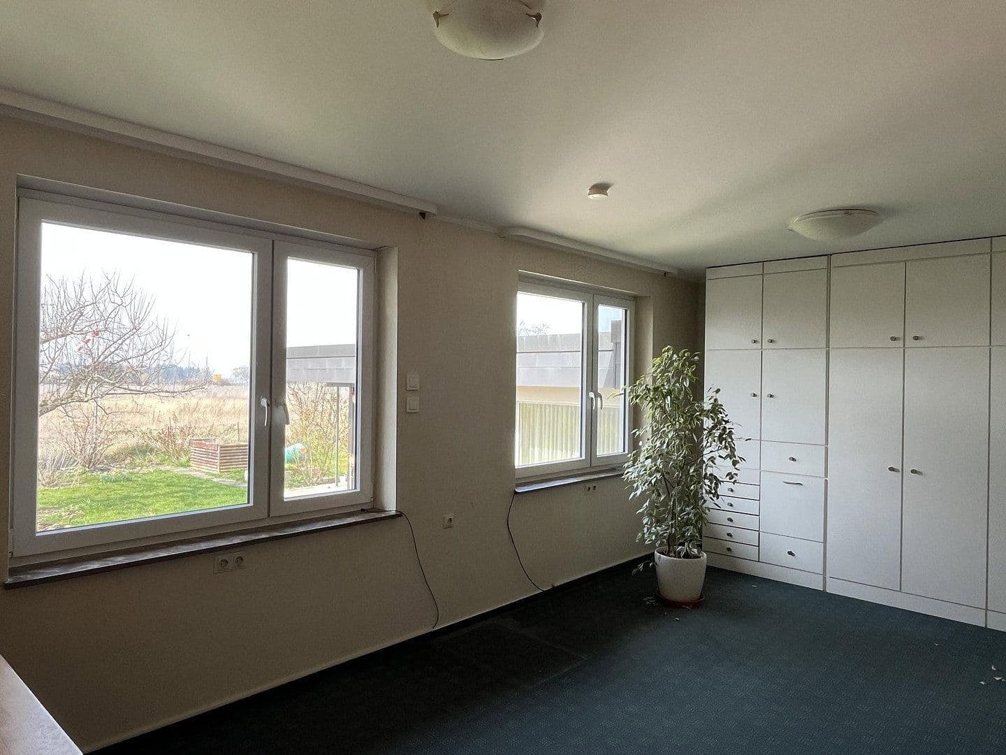 Prodej domu 150 m², pozemek 497 m², Stiegelenweg 6, Staufen im Breisgau, Bádensko-Württembersko Prodej domu 150 m², pozemek 497 m², Stiegelenweg 6, Staufen im Breisgau, Bádensko-Württembersko