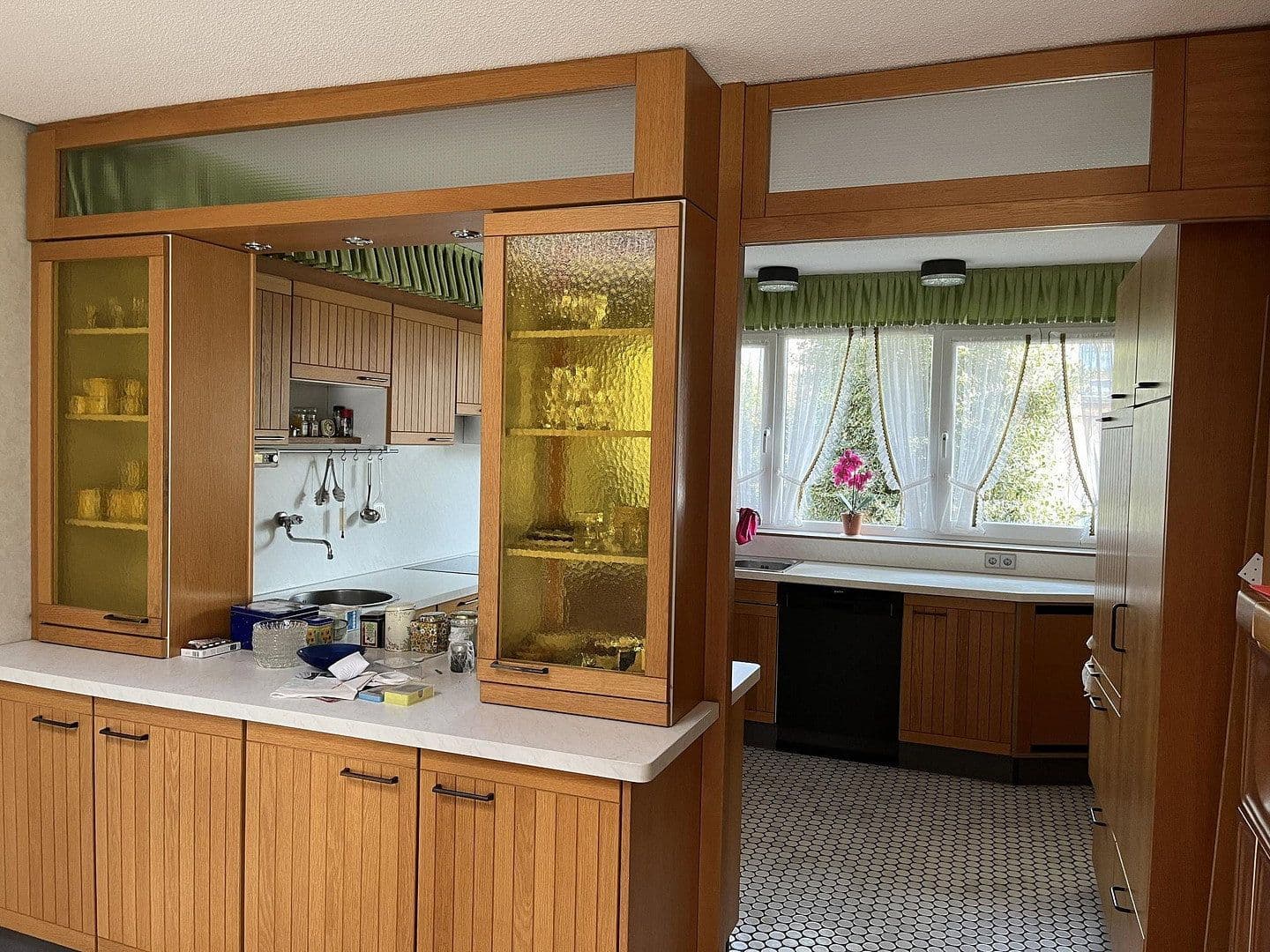 Prodej domu 150 m², pozemek 497 m², Stiegelenweg 6, Staufen im Breisgau, Bádensko-Württembersko Prodej domu 150 m², pozemek 497 m², Stiegelenweg 6, Staufen im Breisgau, Bádensko-Württembersko