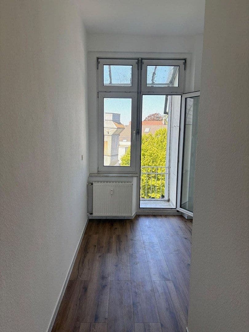 Pronájem bytu 2+kk 80 m², Bahnstraße 6, Solingen, Severní Porýní-Vestfálsko Pronájem bytu 2+kk 80 m², Bahnstraße 6, Solingen, Severní Porýní-Vestfálsko