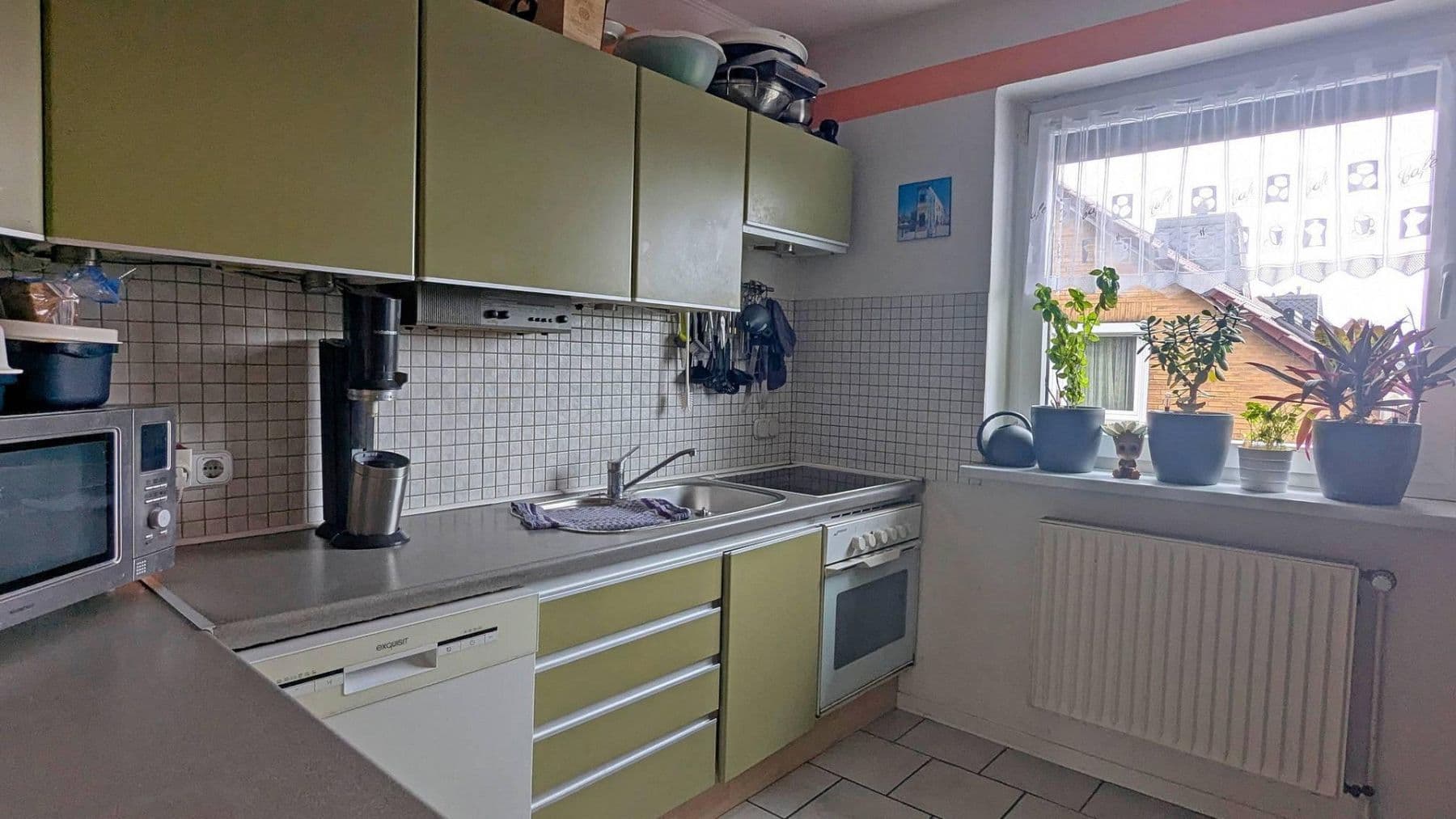 Prodej domu 259 m², pozemek 820 m², Burgsteller Weg 16, Neustadt am Rübenberge, Dolní Sasko Prodej domu 259 m², pozemek 820 m², Burgsteller Weg 16, Neustadt am Rübenberge, Dolní Sasko