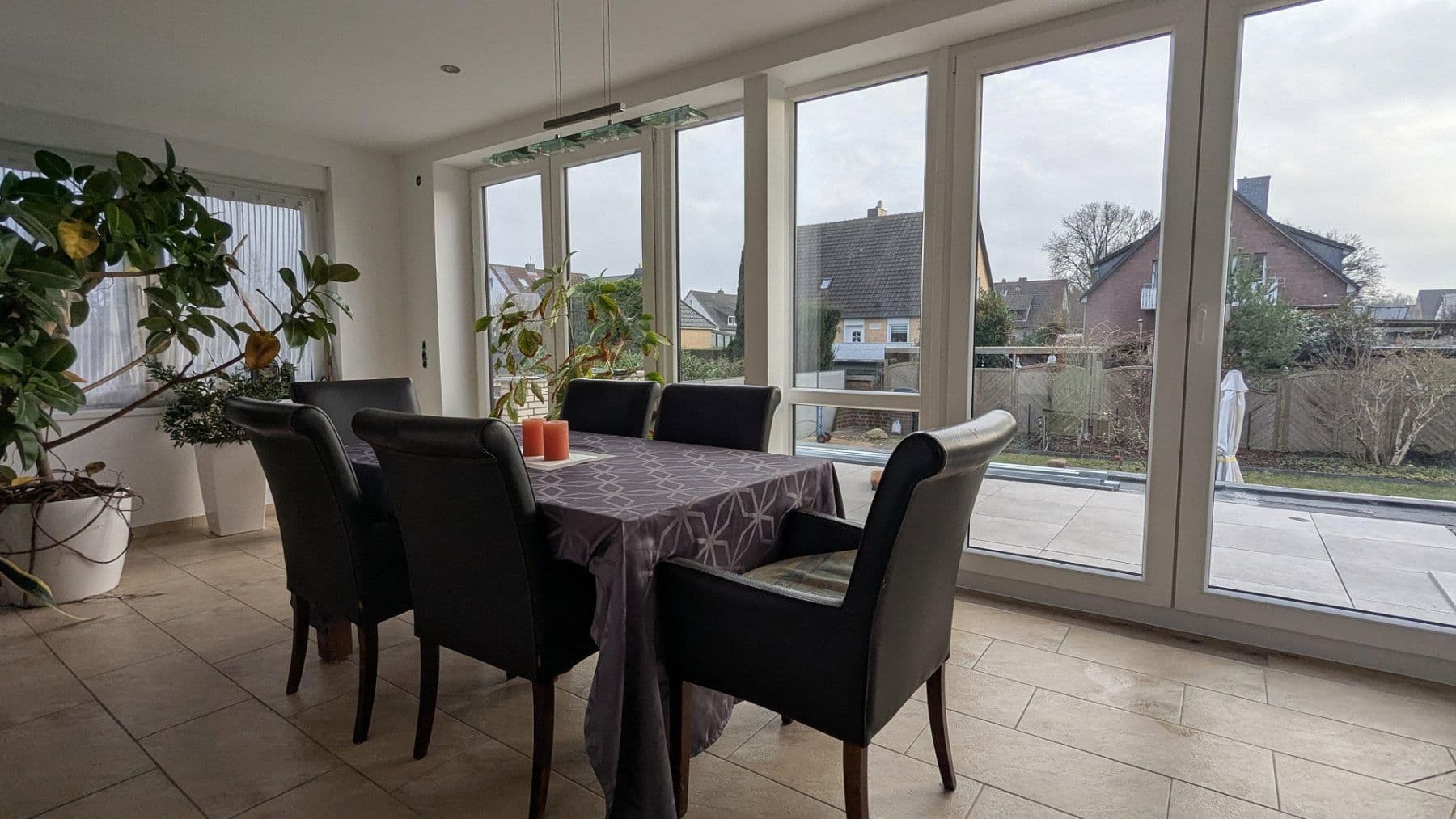 Prodej domu 259 m², pozemek 820 m², Burgsteller Weg 16, Neustadt am Rübenberge, Dolní Sasko Prodej domu 259 m², pozemek 820 m², Burgsteller Weg 16, Neustadt am Rübenberge, Dolní Sasko