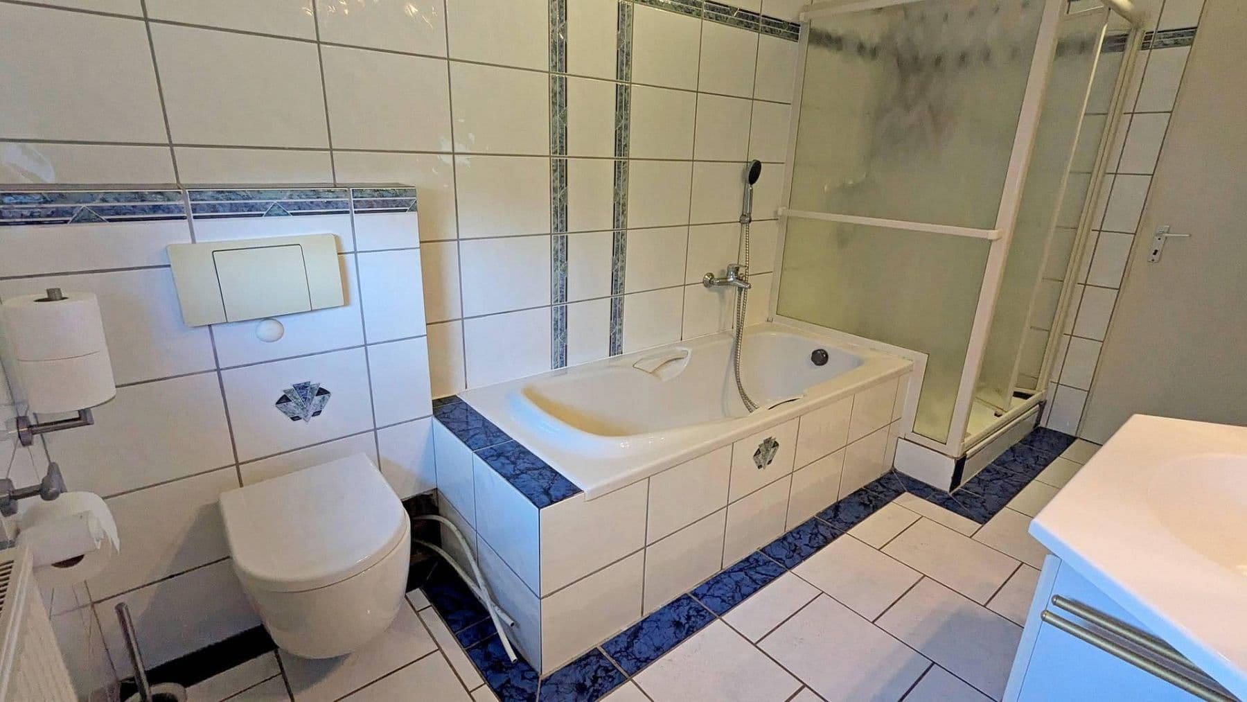 Prodej domu 259 m², pozemek 820 m², Burgsteller Weg 16, Neustadt am Rübenberge, Dolní Sasko Prodej domu 259 m², pozemek 820 m², Burgsteller Weg 16, Neustadt am Rübenberge, Dolní Sasko