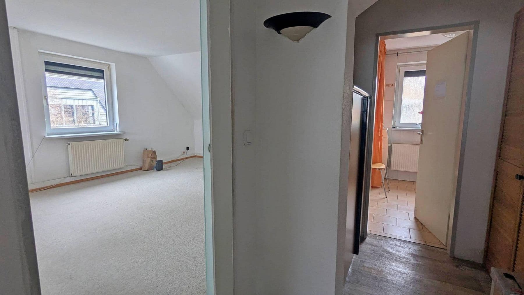 Prodej domu 259 m², pozemek 820 m², Burgsteller Weg 16, Neustadt am Rübenberge, Dolní Sasko Prodej domu 259 m², pozemek 820 m², Burgsteller Weg 16, Neustadt am Rübenberge, Dolní Sasko