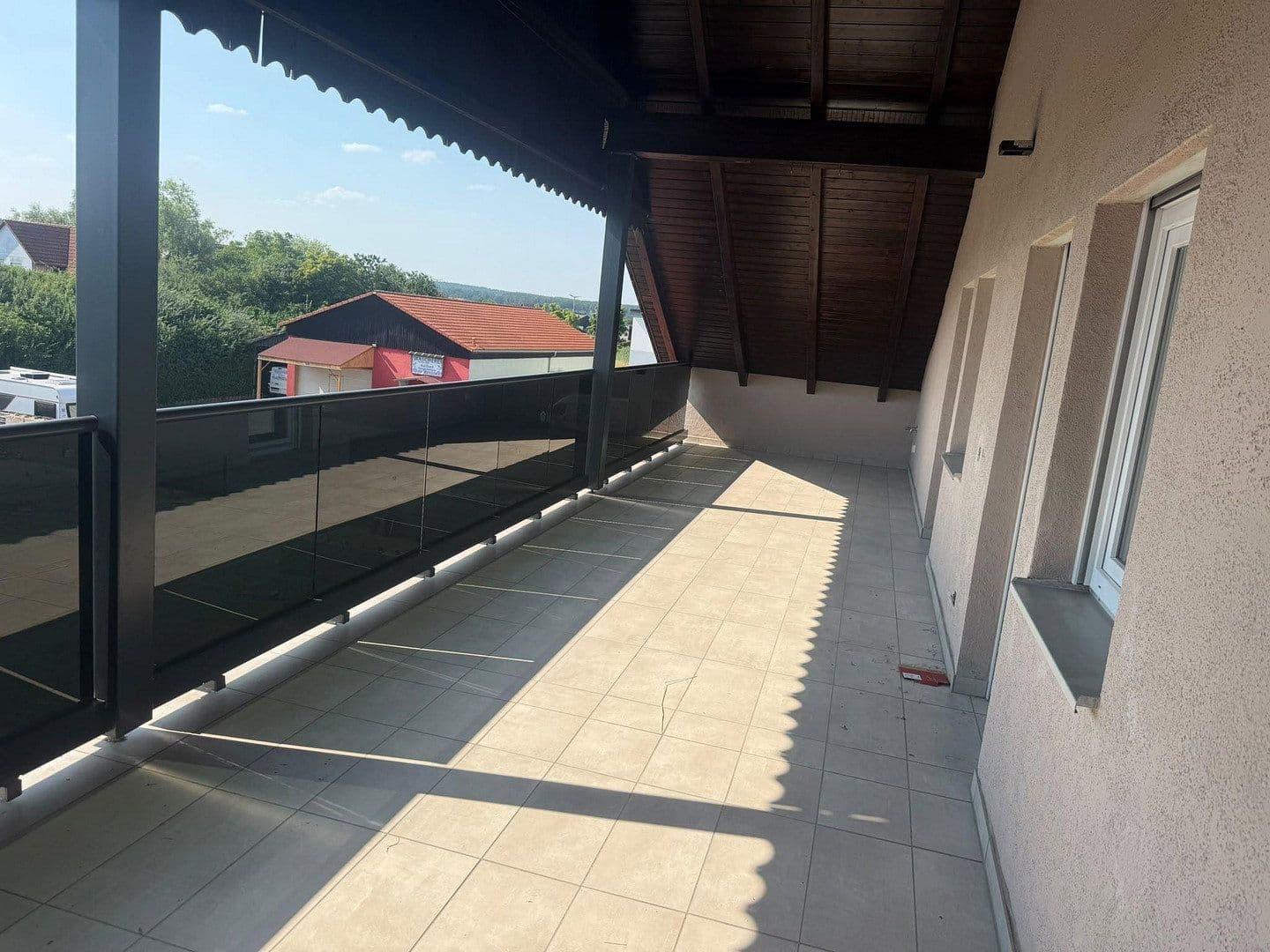 Pronájem bytu 3+1 130 m², Am Antoniweiher 4, Oberreichenbach, Bavorsko Pronájem bytu 3+1 130 m², Am Antoniweiher 4, Oberreichenbach, Bavorsko