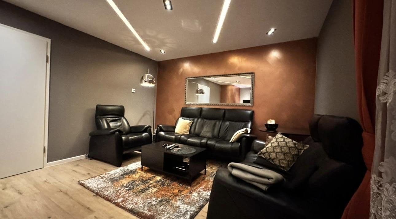 Prodej domu 123 m², pozemek 200 m², Weissach, Bádensko-Württembersko Prodej domu 123 m², pozemek 200 m², Weissach, Bádensko-Württembersko