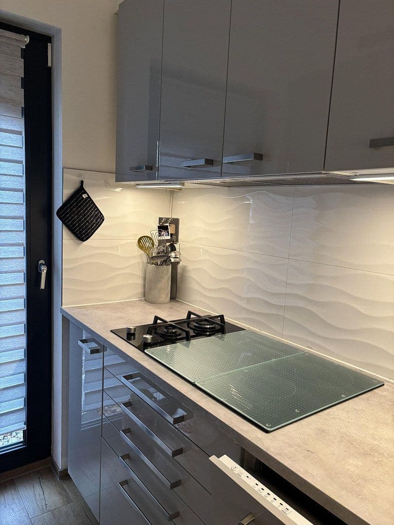 Prodej domu 123 m², pozemek 200 m², Weissach, Bádensko-Württembersko Prodej domu 123 m², pozemek 200 m², Weissach, Bádensko-Württembersko