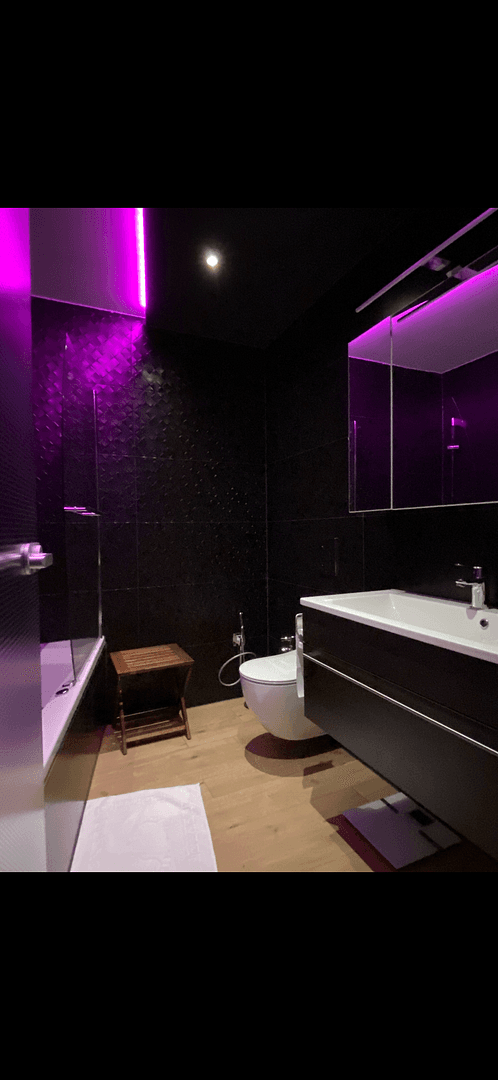 Prodej domu 123 m², pozemek 200 m², Weissach, Bádensko-Württembersko Prodej domu 123 m², pozemek 200 m², Weissach, Bádensko-Württembersko