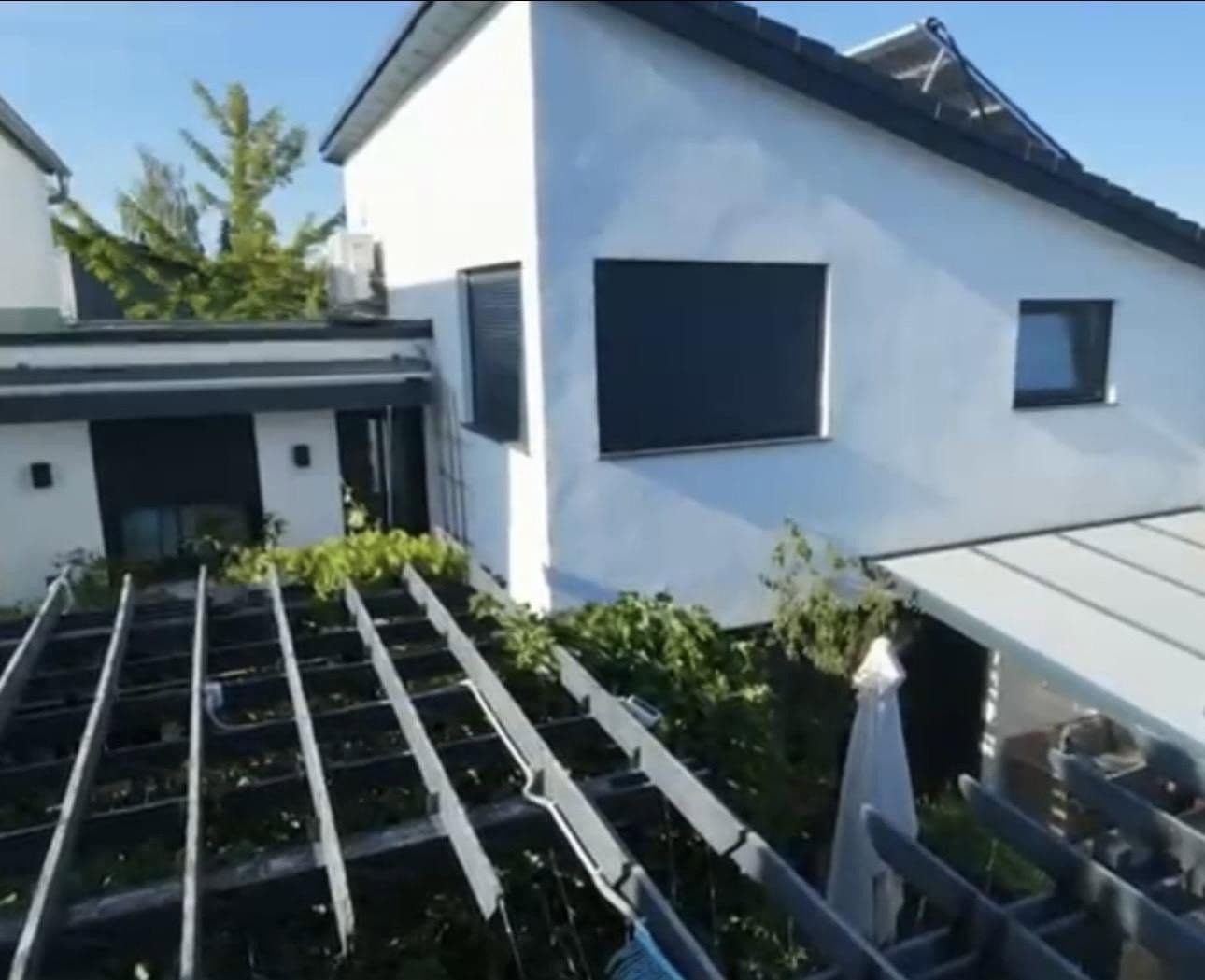 Prodej domu 123 m², pozemek 200 m², Weissach, Bádensko-Württembersko Prodej domu 123 m², pozemek 200 m², Weissach, Bádensko-Württembersko