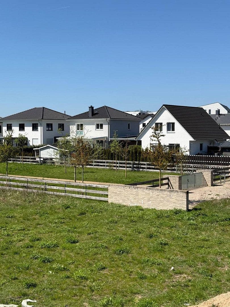 Pronájem domu 146 m², pozemek 250 m², Hugoring 2, Ludwigsfelde, Braniborsko Pronájem domu 146 m², pozemek 250 m², Hugoring 2, Ludwigsfelde, Braniborsko