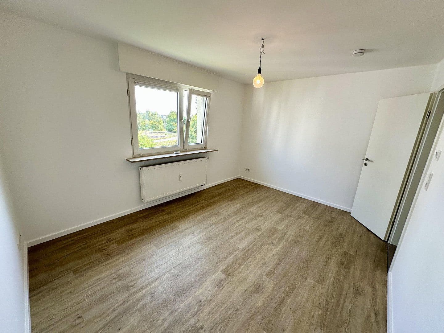 Pronájem bytu 4+1 110 m², Mühlheim am Main, Hessen Pronájem bytu 4+1 110 m², Mühlheim am Main, Hessen