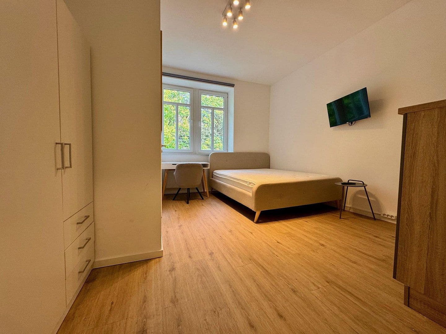 Pronájem bytu 1+1 20 m², Durlach, Bádensko-Württembersko Pronájem bytu 1+1 20 m², Durlach, Bádensko-Württembersko