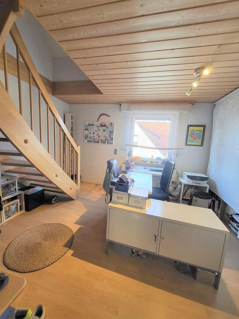 Prodej bytu 4+1 116 m², Kaisersbacher Str. 15, Fellbach, Bádensko-Württembersko Prodej bytu 4+1 116 m², Kaisersbacher Str. 15, Fellbach, Bádensko-Württembersko