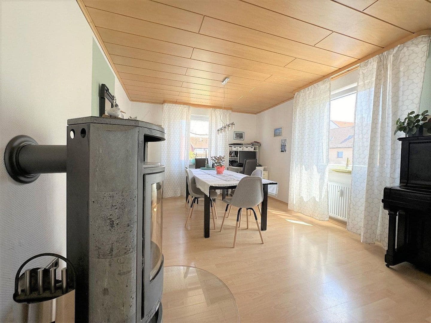 Prodej bytu 4+1 116 m², Kaisersbacher Str. 15, Fellbach, Bádensko-Württembersko Prodej bytu 4+1 116 m², Kaisersbacher Str. 15, Fellbach, Bádensko-Württembersko